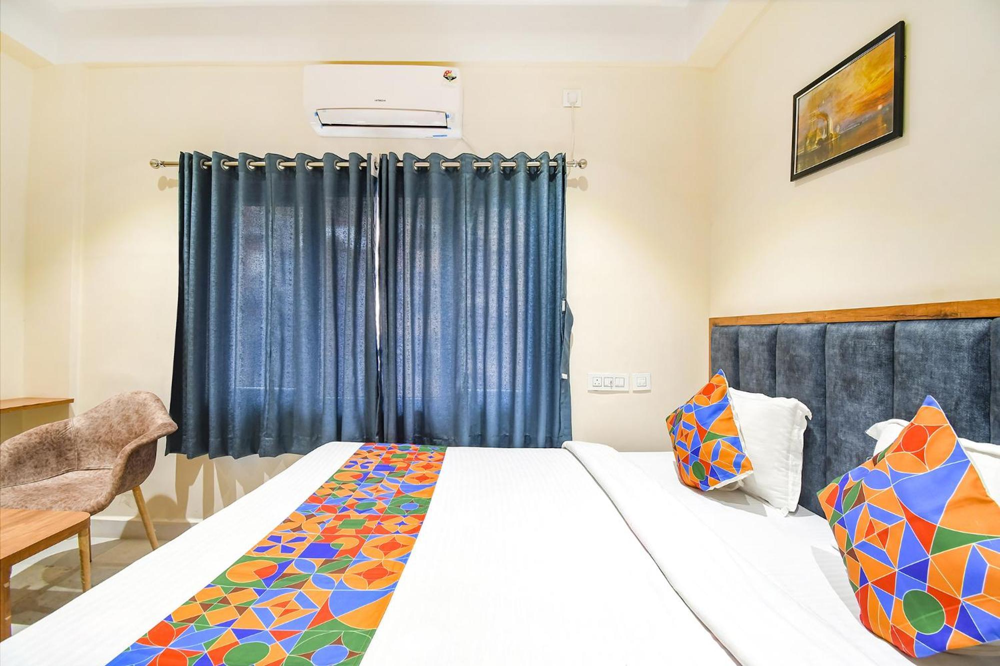 Fabhotel Prime The Golden Plaza - Nr Tarapith Temple エクステリア 写真